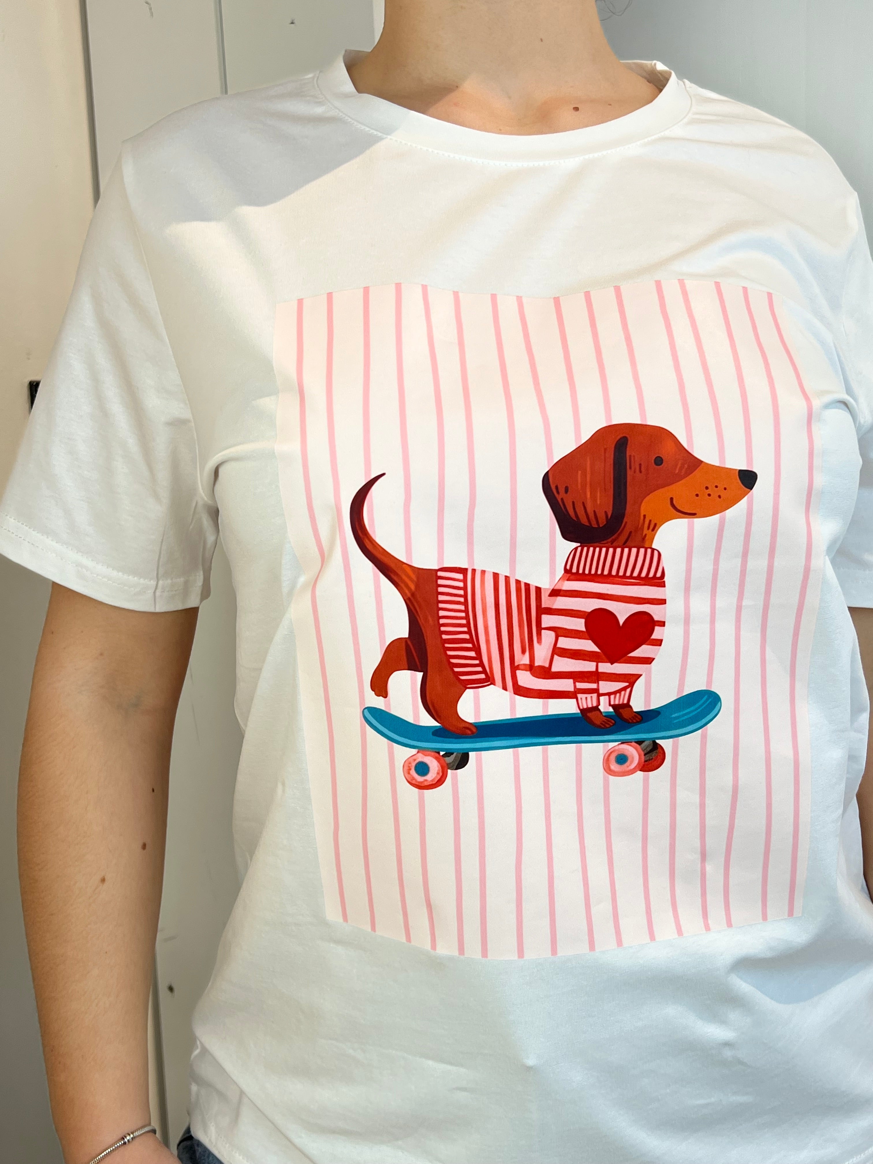 T-shirt Bass. Skate