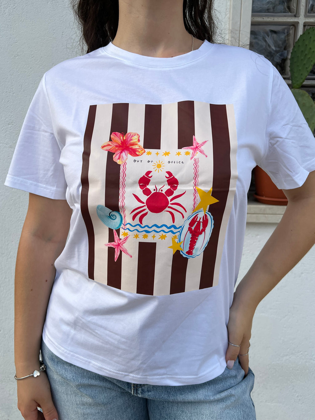 T-shirt Out of Office