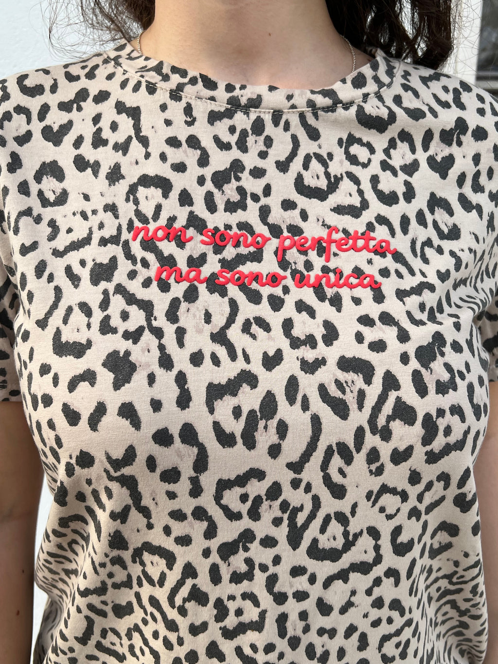 T-shirt Leo unica