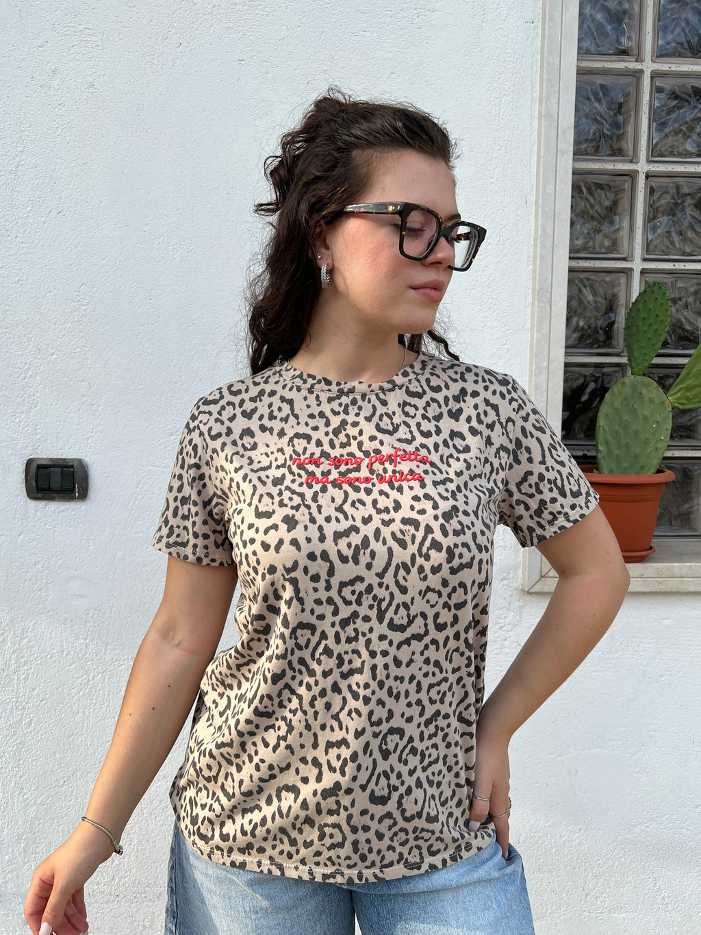 T-shirt Leo unica